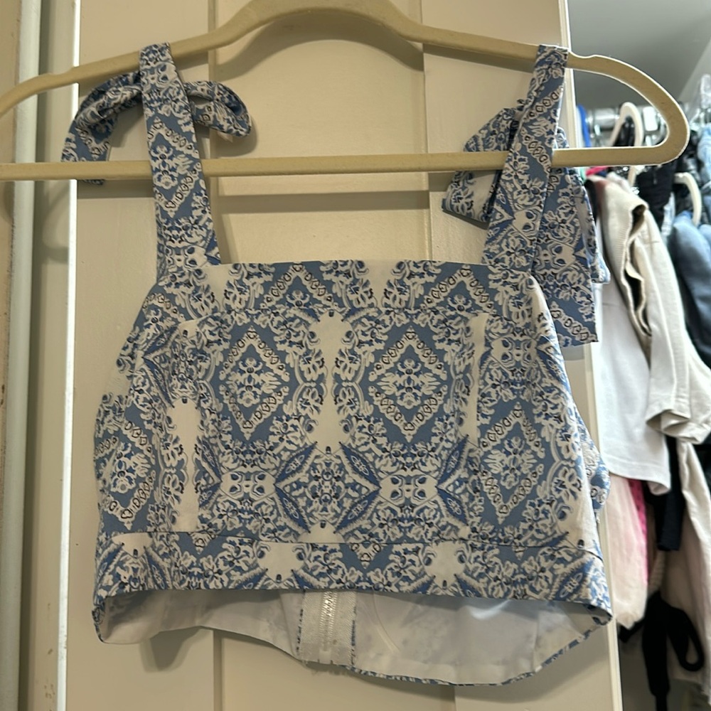 Blue paisley crop top